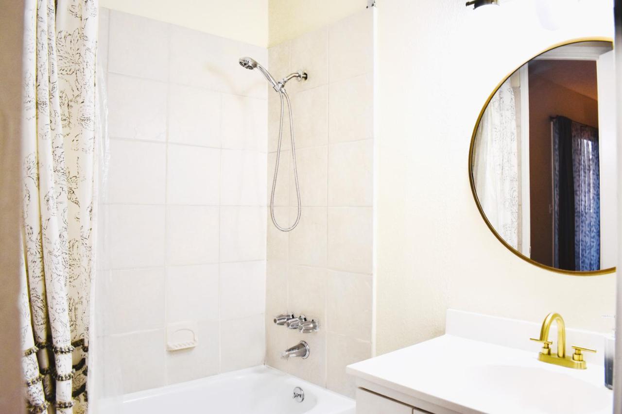 Montrose Pied-A-Terre Apartments Walking Distance To Museums Houston Exteriör bild